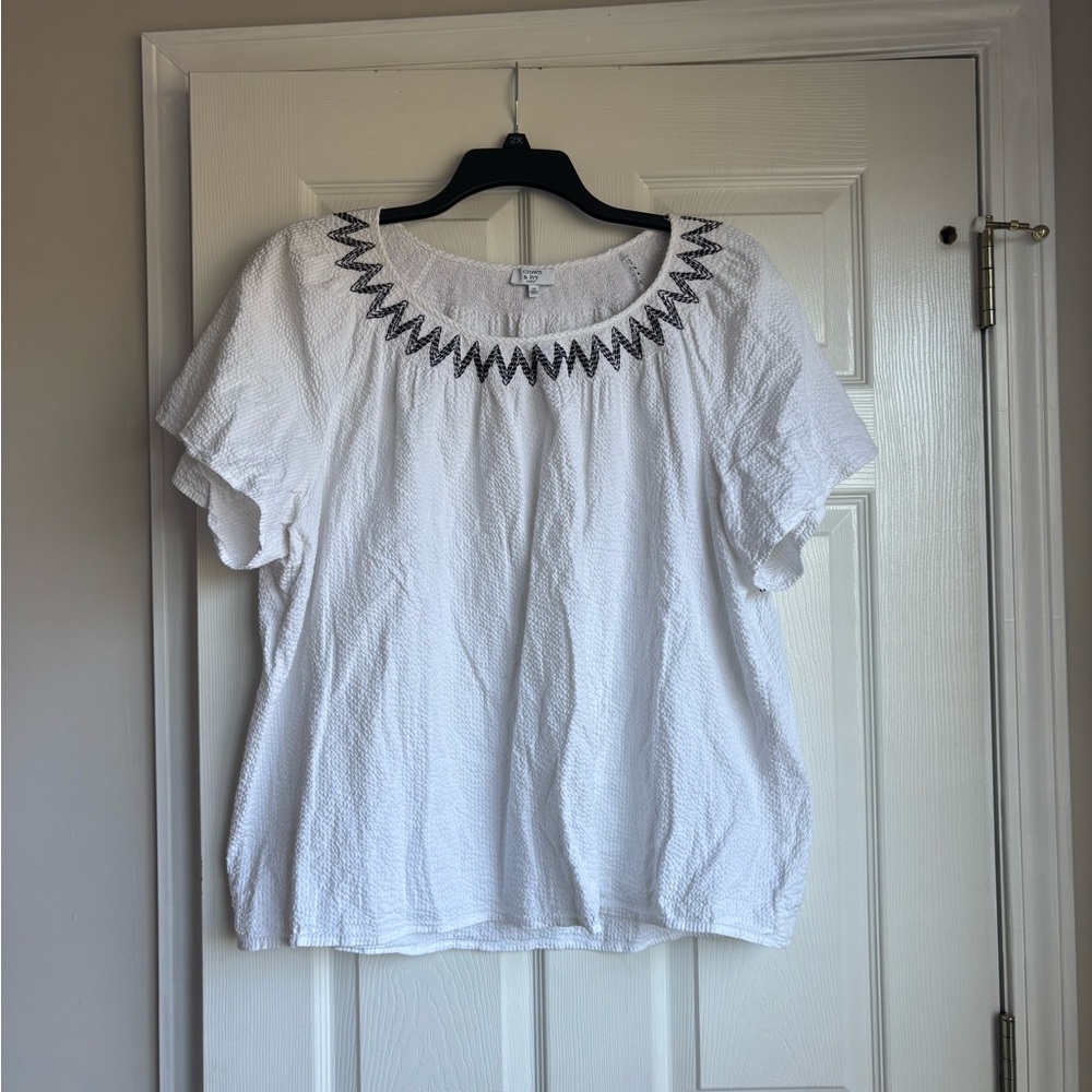 Crown & Ivy White Top with Black Embroidery